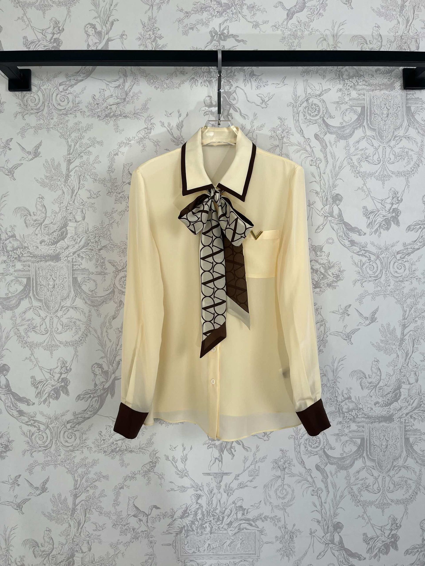 Active ribbon silk shirt