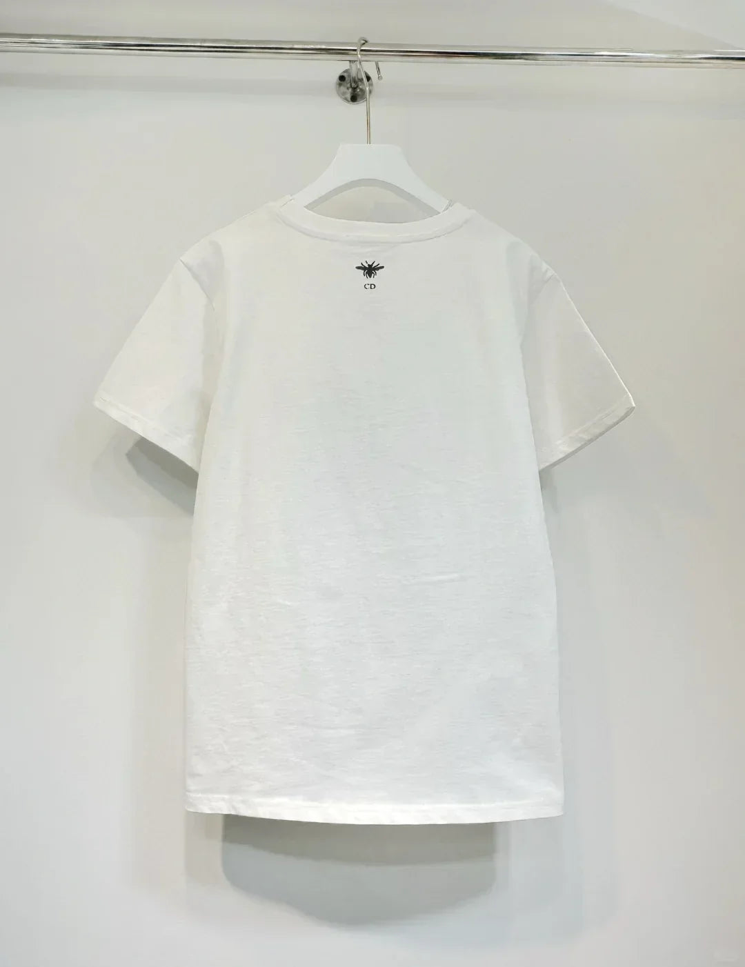 embroidered graphic T-shirt