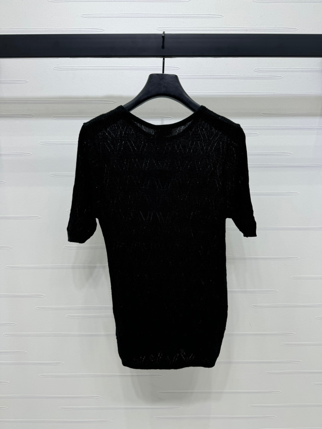 Round neck cut-out knit short sleeve