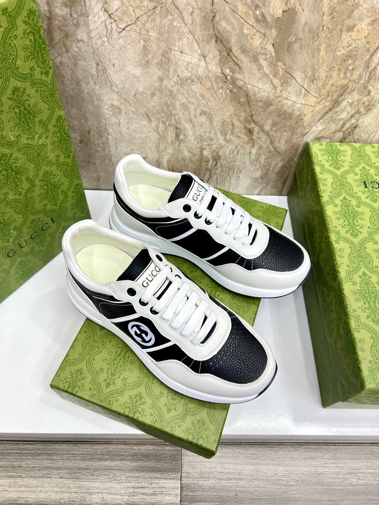 Men's Low Top Sneakers