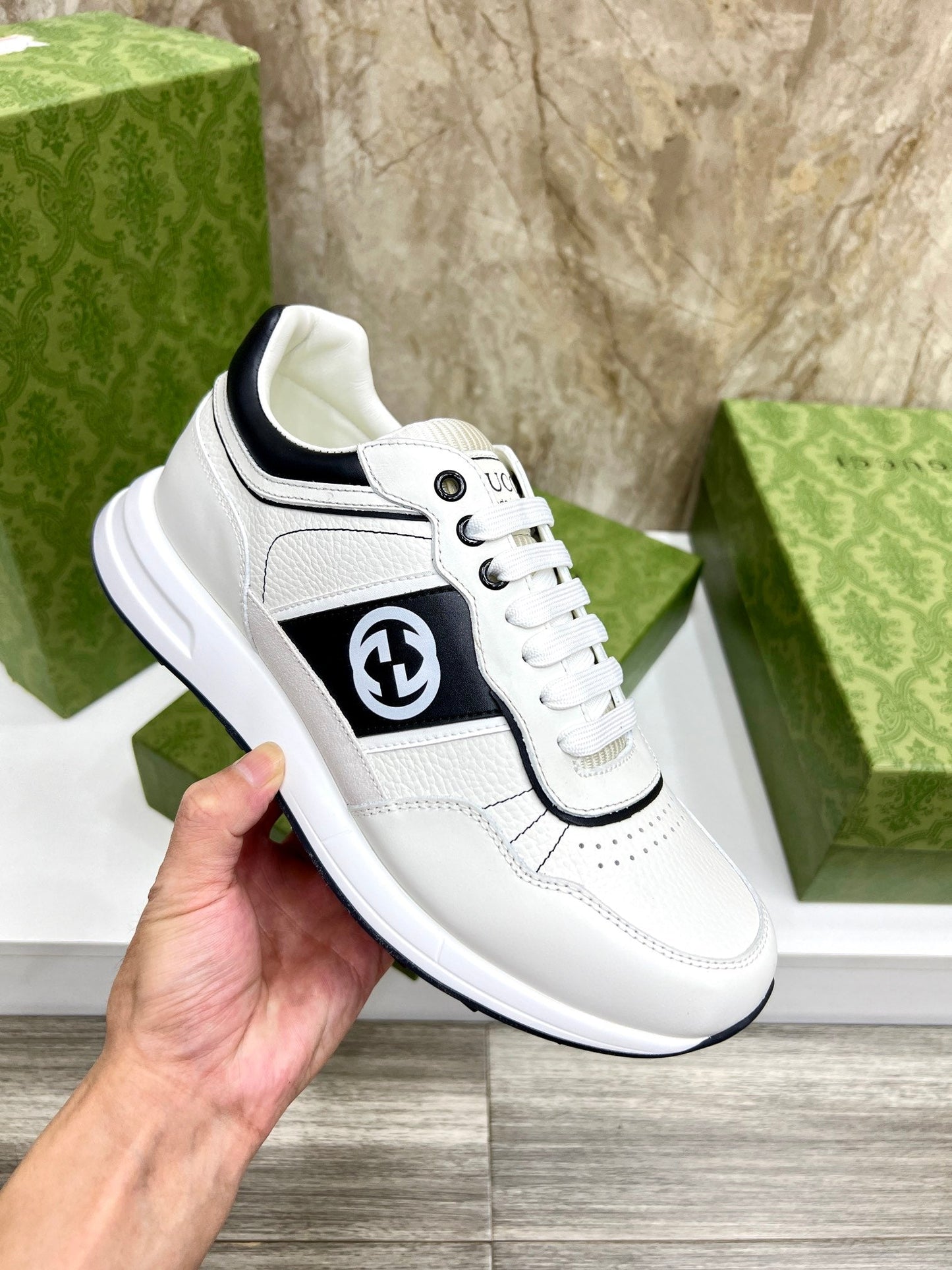 Men's Low Top Sneakers