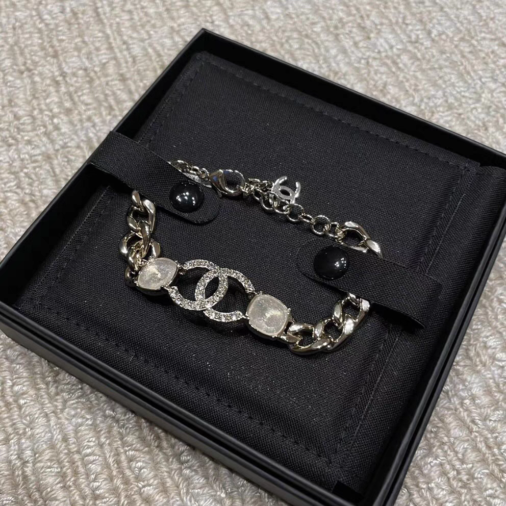 New High Quality Diamond Bracelet