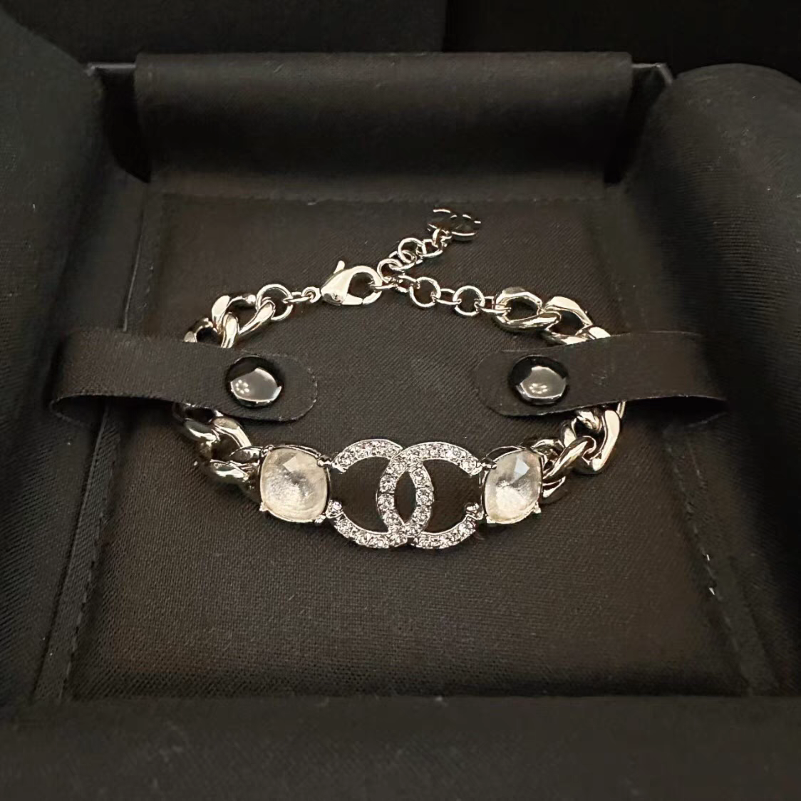 New High Quality Diamond Bracelet