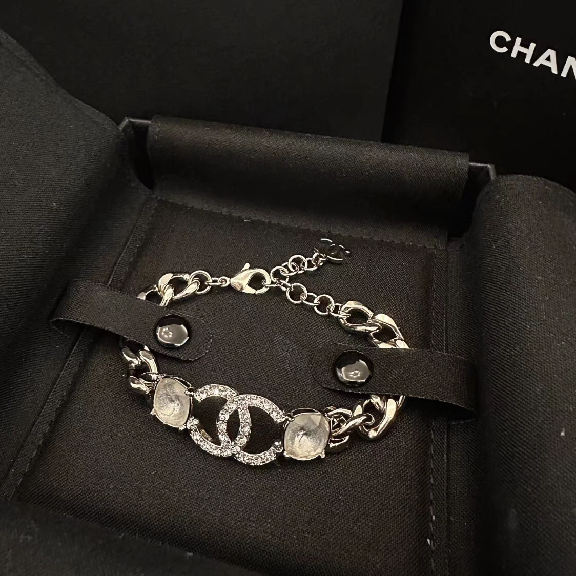 New High Quality Diamond Bracelet