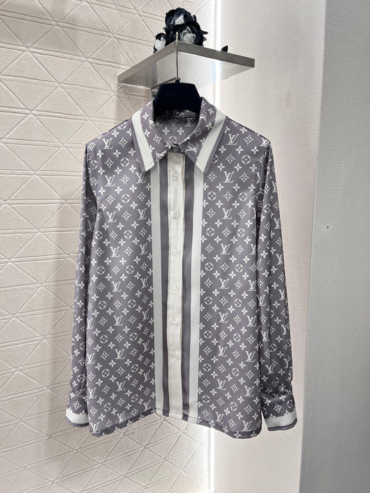 printed long sleeve shirt