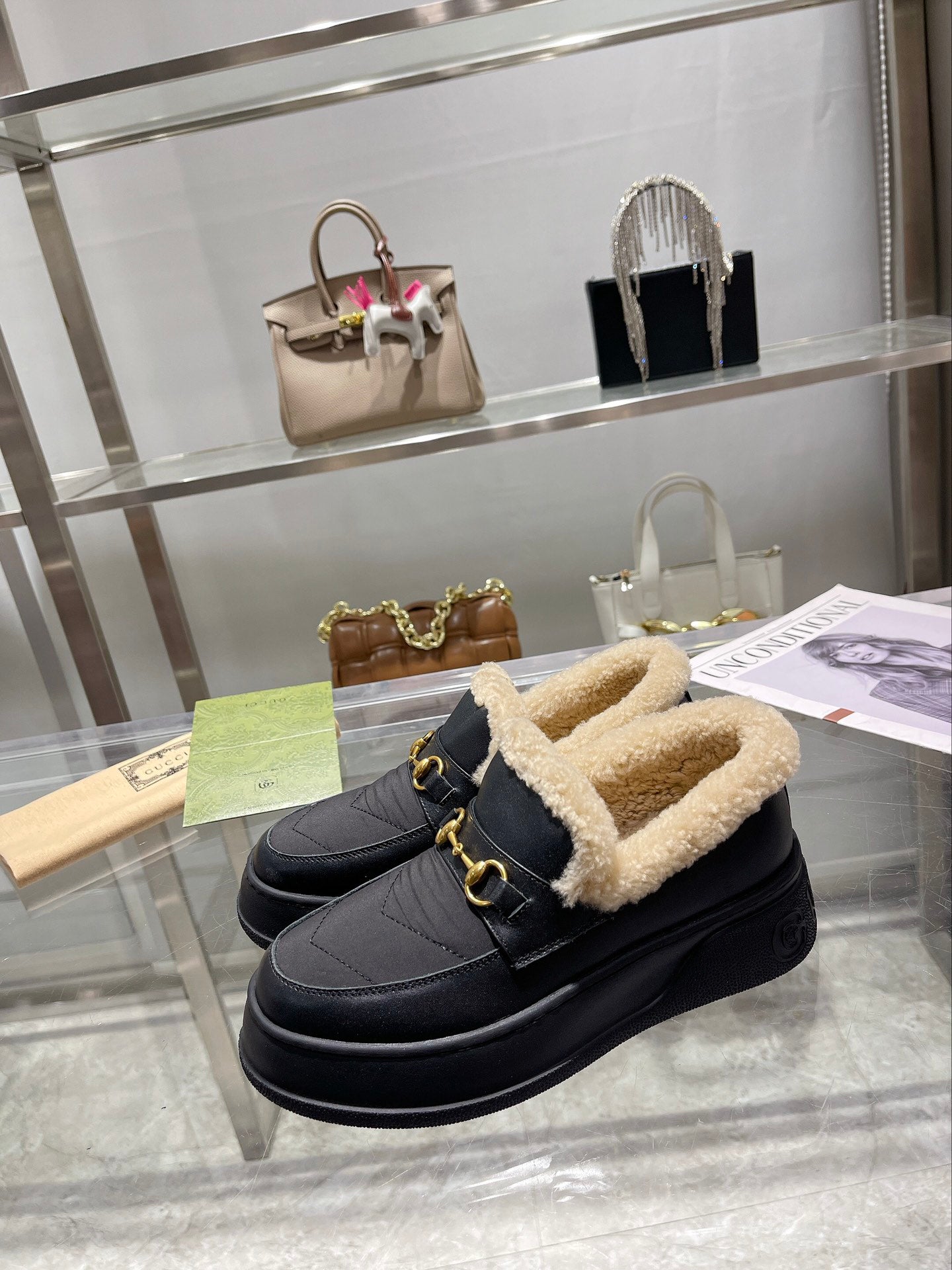 Sheepskin one-piece shallow snow boots