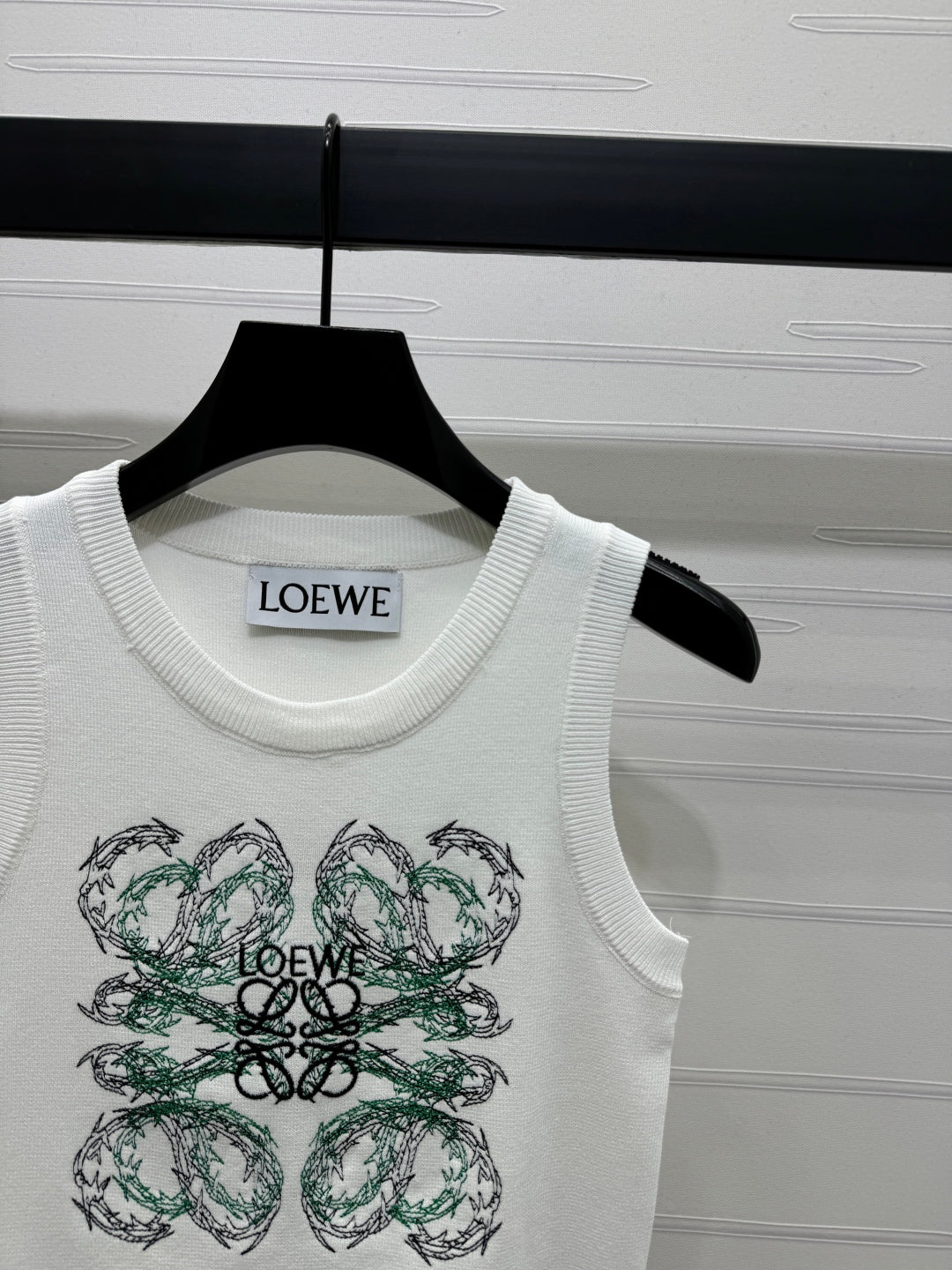 embroidered logo knitted vest