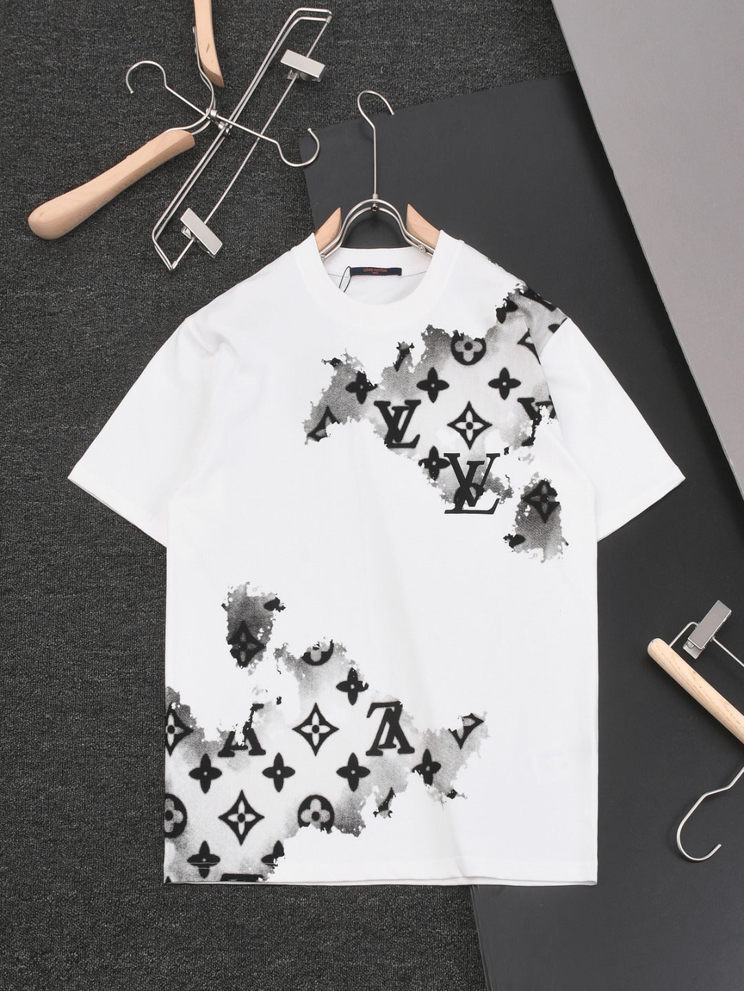 Ink style round neck short sleeves