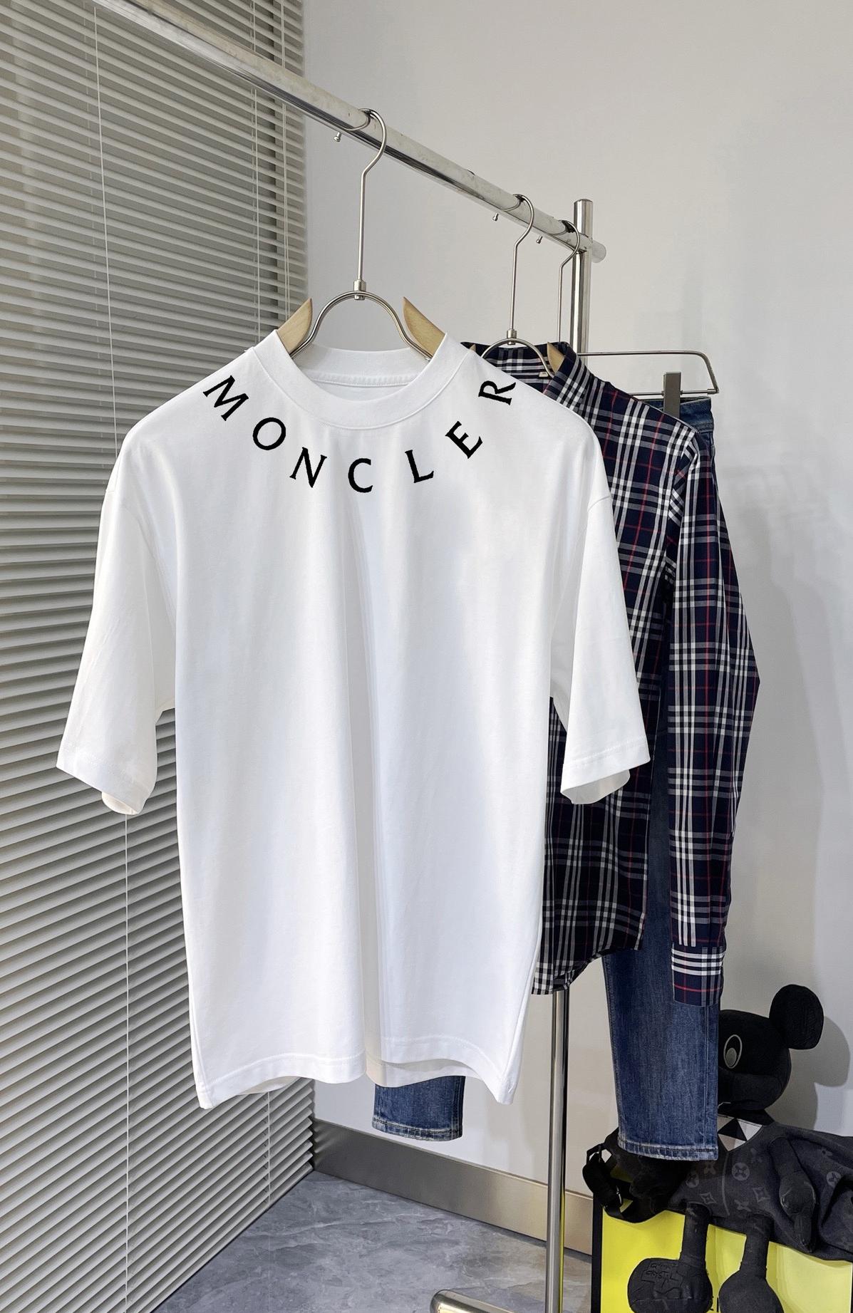 Mon Spring/Summer new metal logo on chest t-shirt