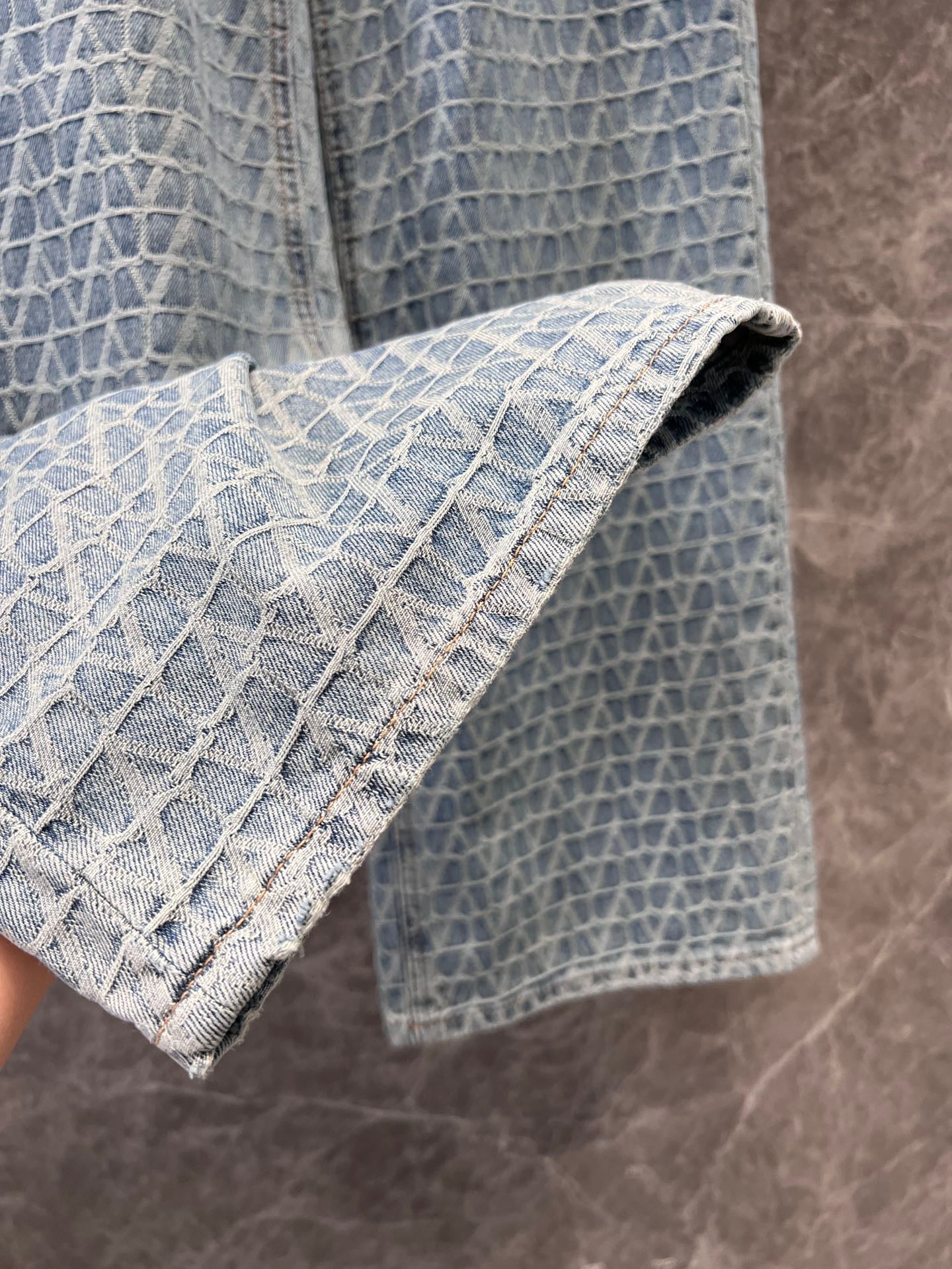 Heavy letter jacquard denim