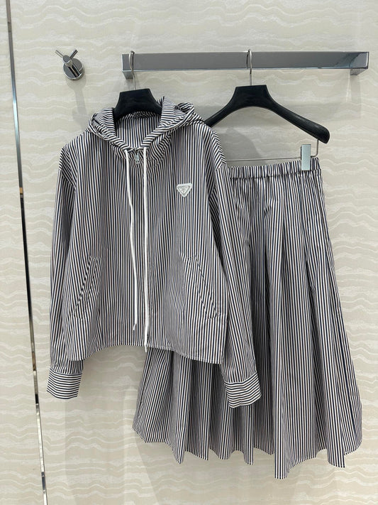 Vertical striped hooded light jacket with long skirt