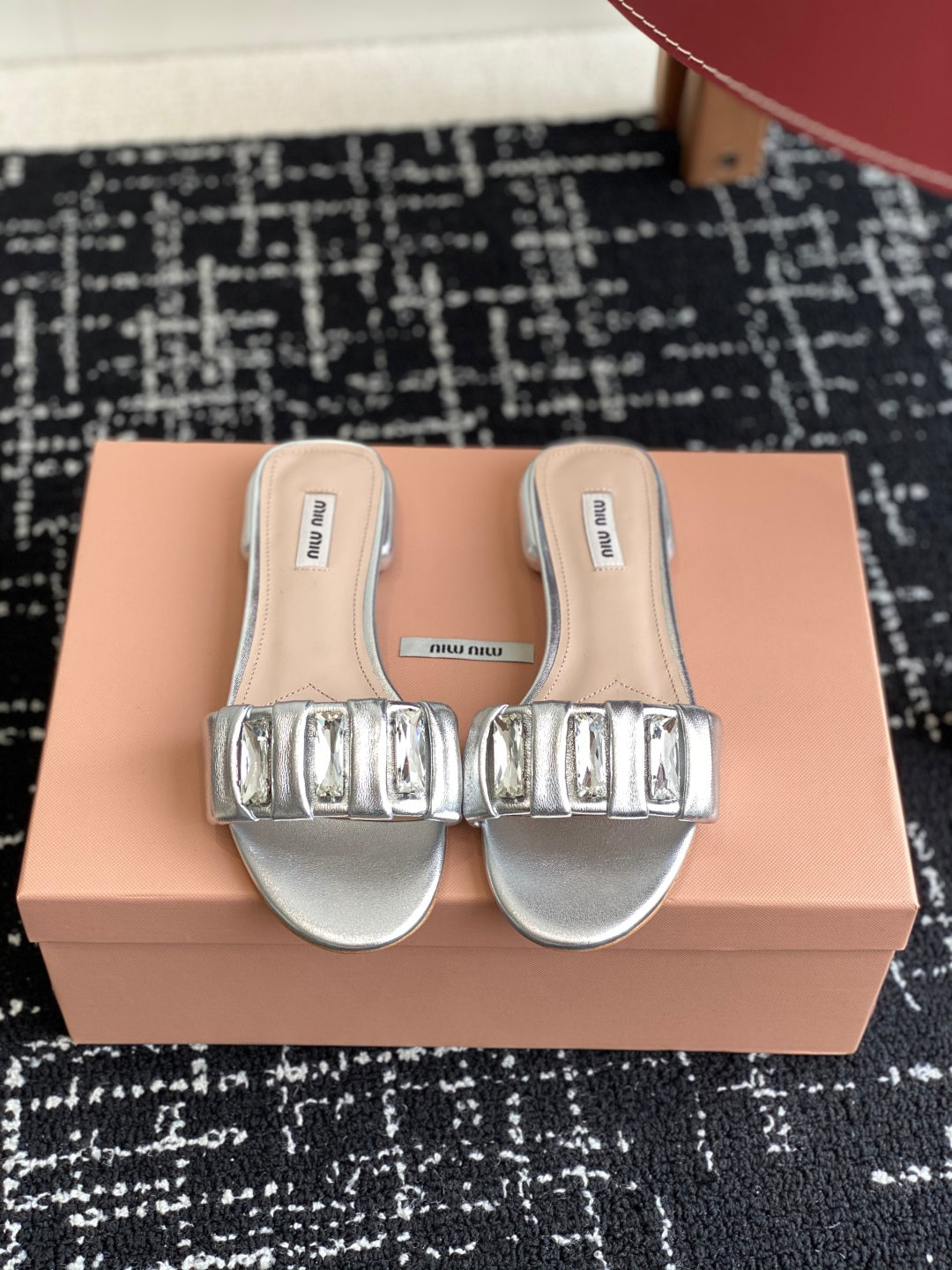 Square Diamond Buckle Slippers