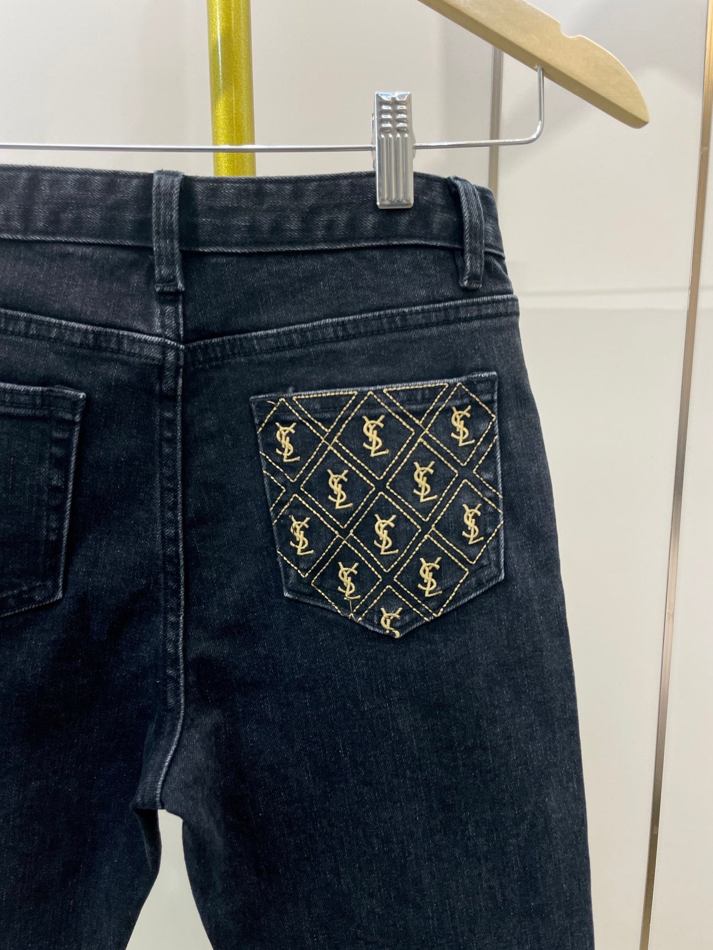 Back pocket embroidered chino jeans