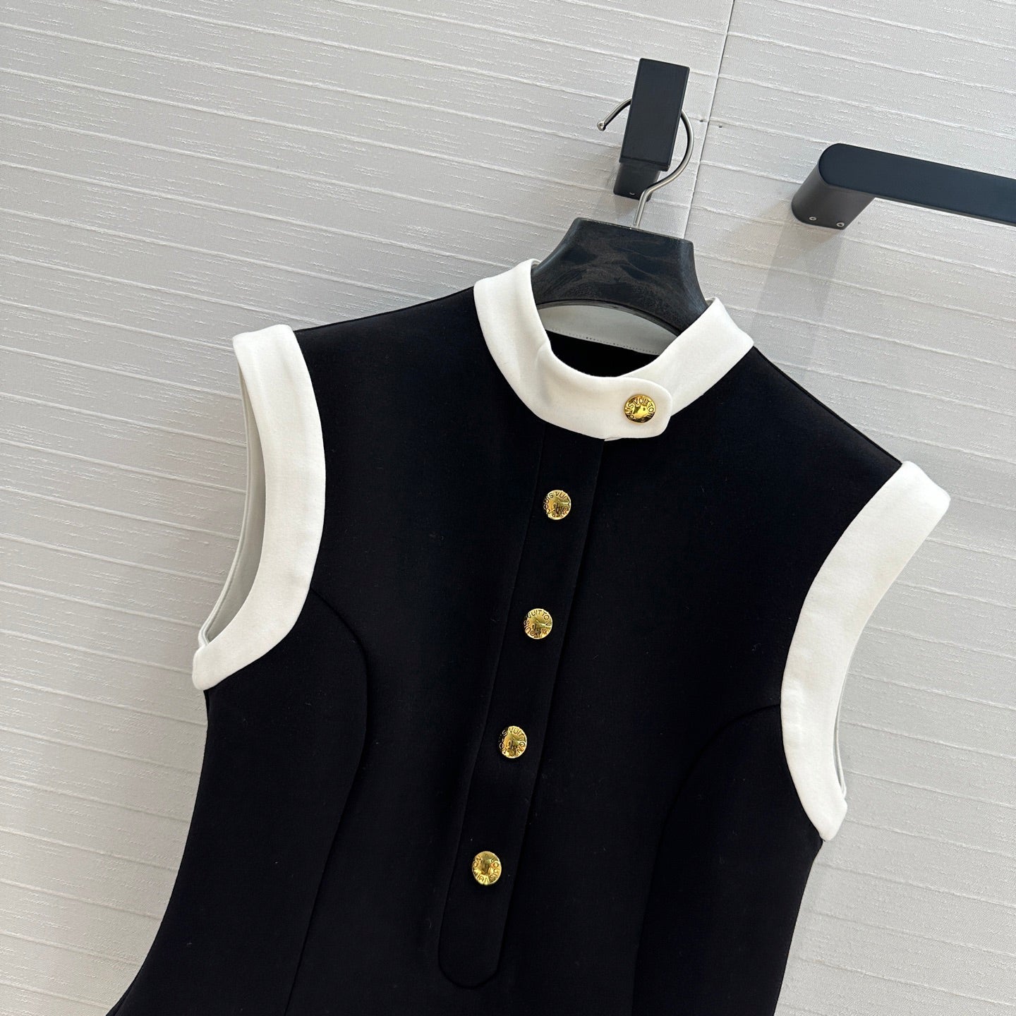 New Standing Collar Colorblocking Vest Top