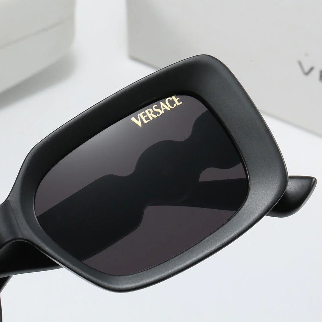 V's Square Sunglasses 3832