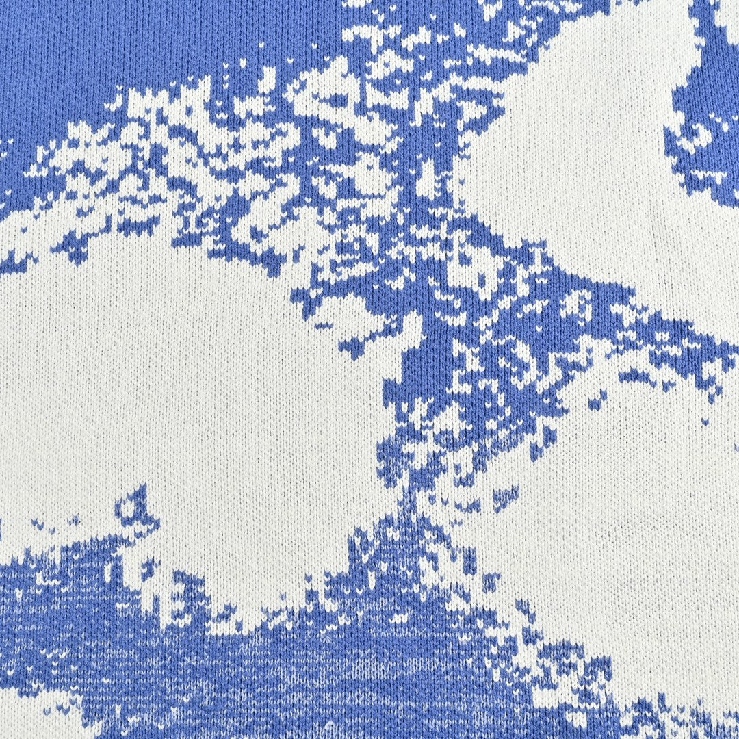 Blue sky and white clouds jacquard crew neck sweater