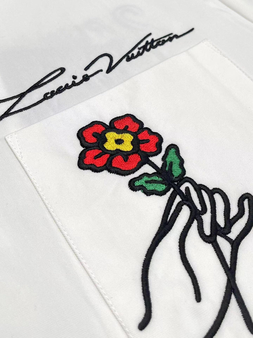 L's 24ss White shirt with rose embroidery