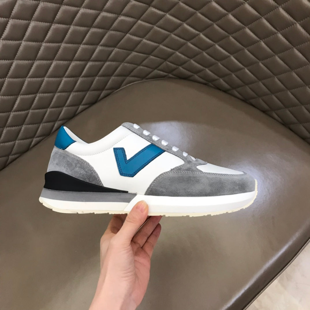 V04 Sneaker