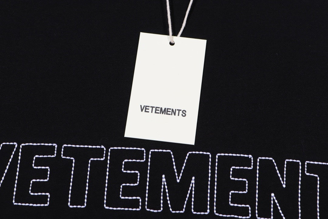 VETEME T-SHIRT