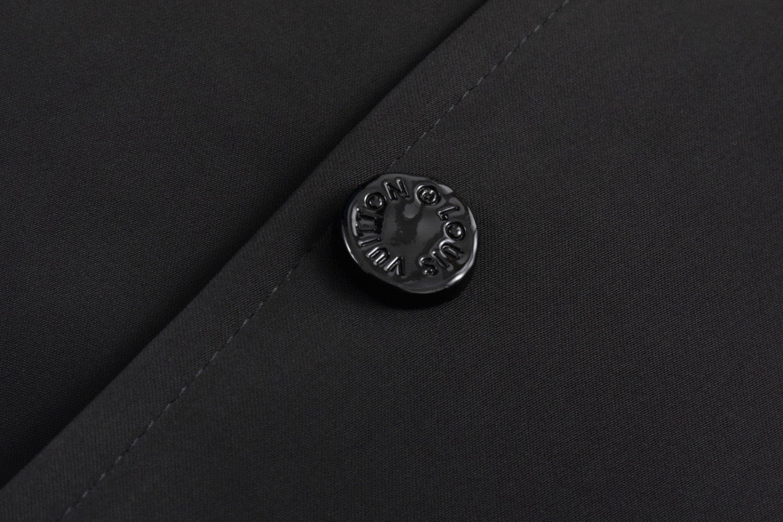 Technical fabric pleated lapel jacket