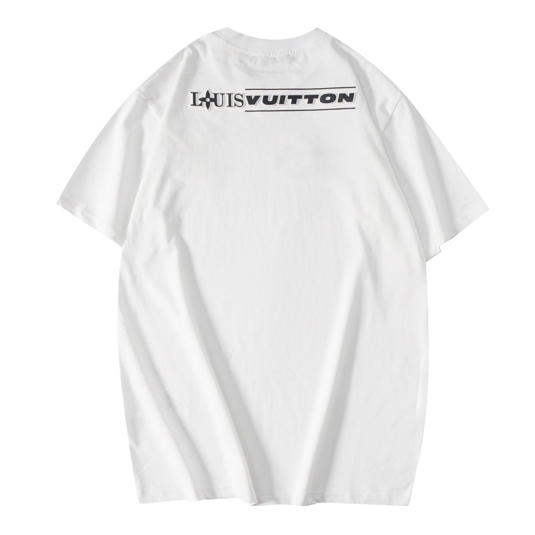 Embossed letter logo comfort T-shirt