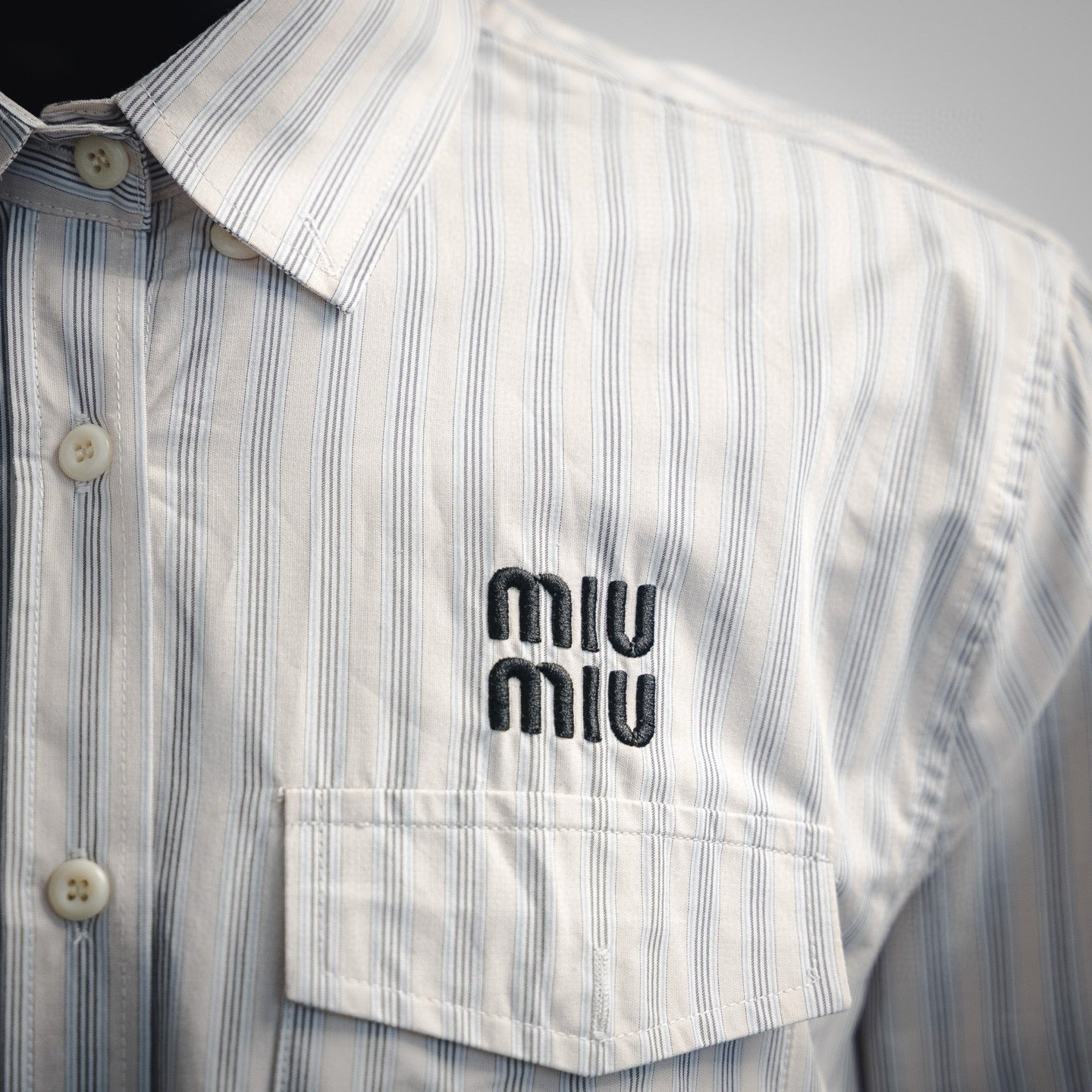 Miu embroidered buttons shirt