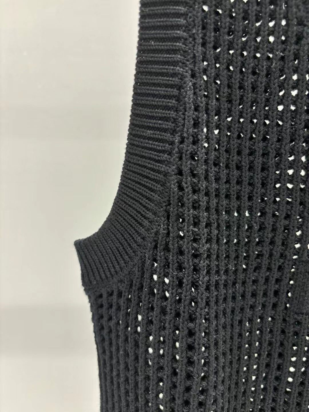 Open-knit embroidered vest