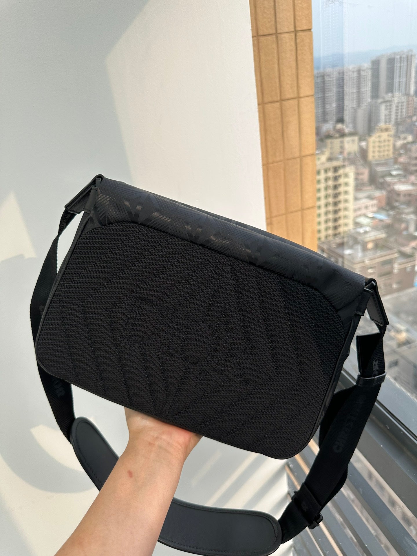 D's Grid Style Logo Bag