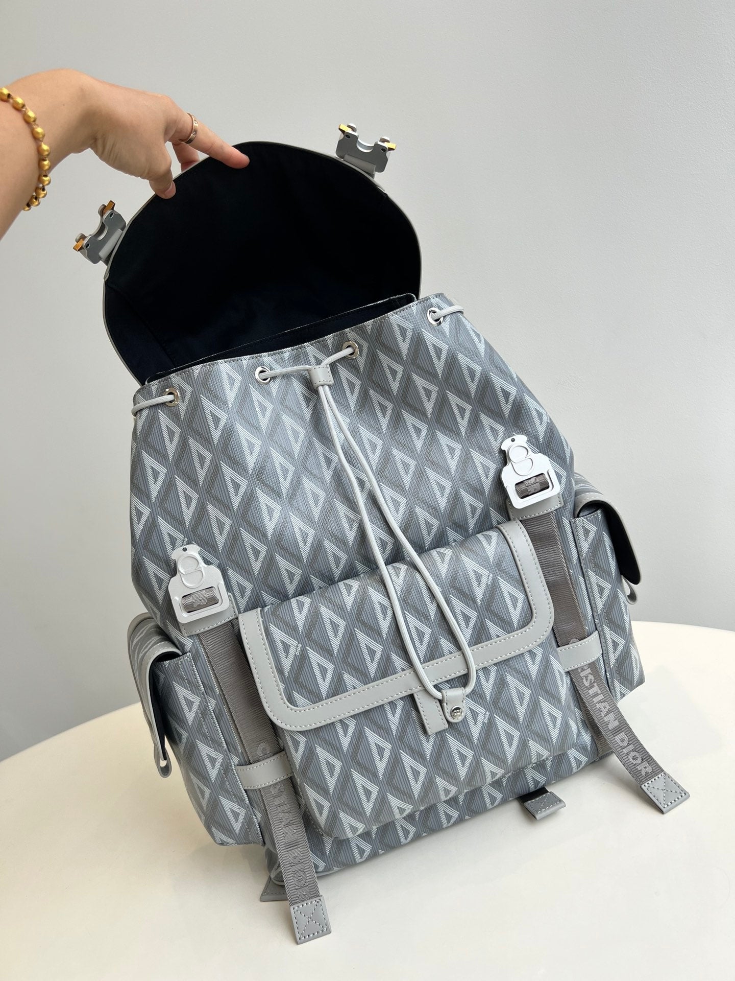 D's Grey Knapsack