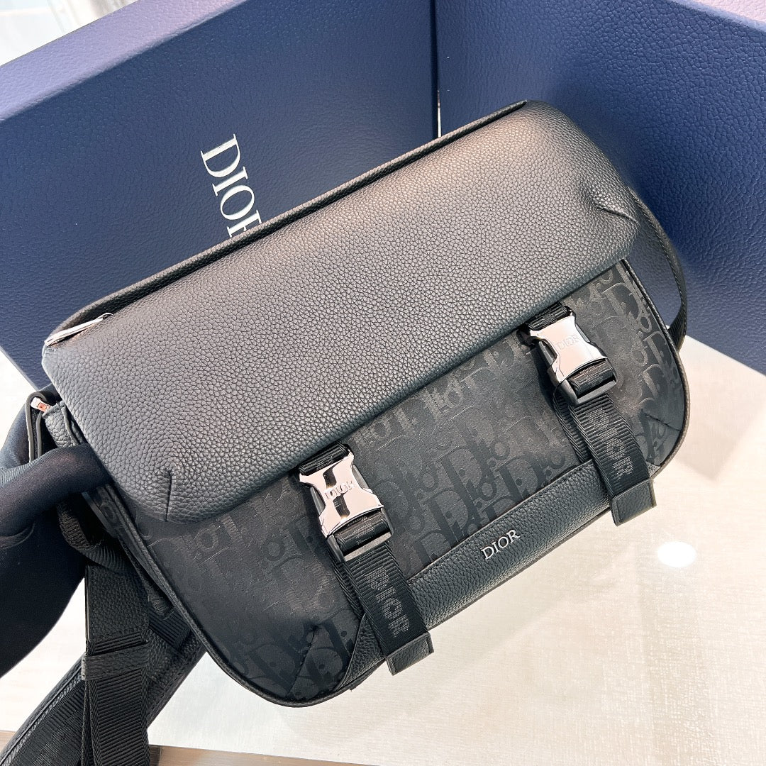 D's Crossbody Bag 0051