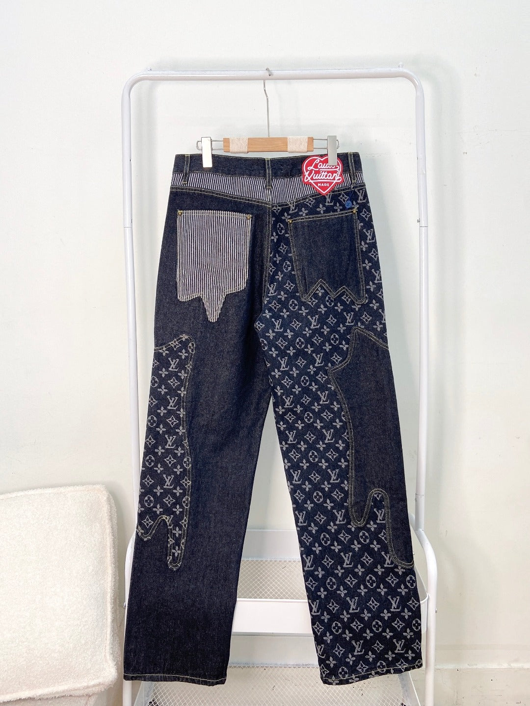 L's Cutting Logo Patterns Pants