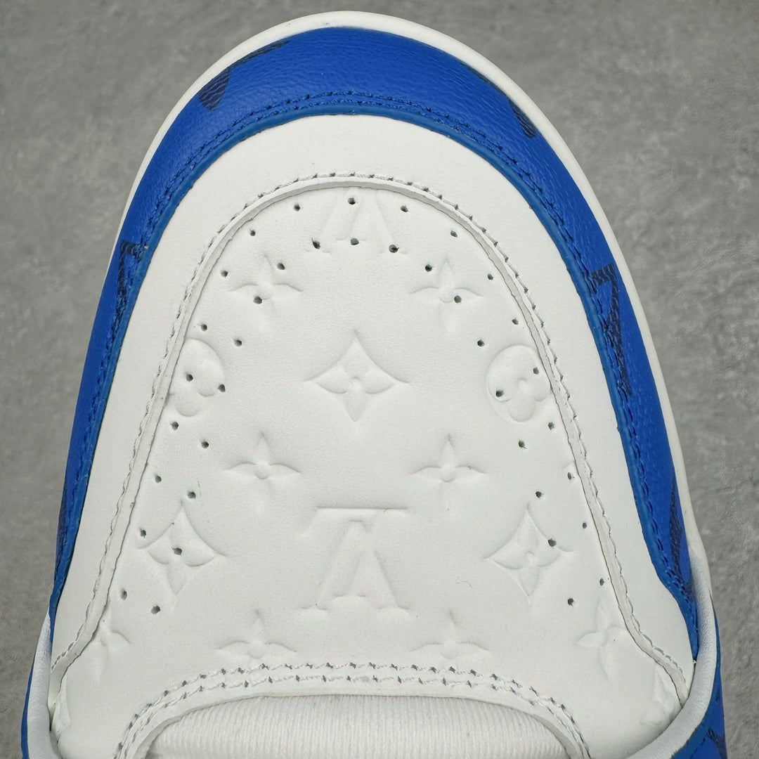 L's Sky Blue And White Pattern Sneakers