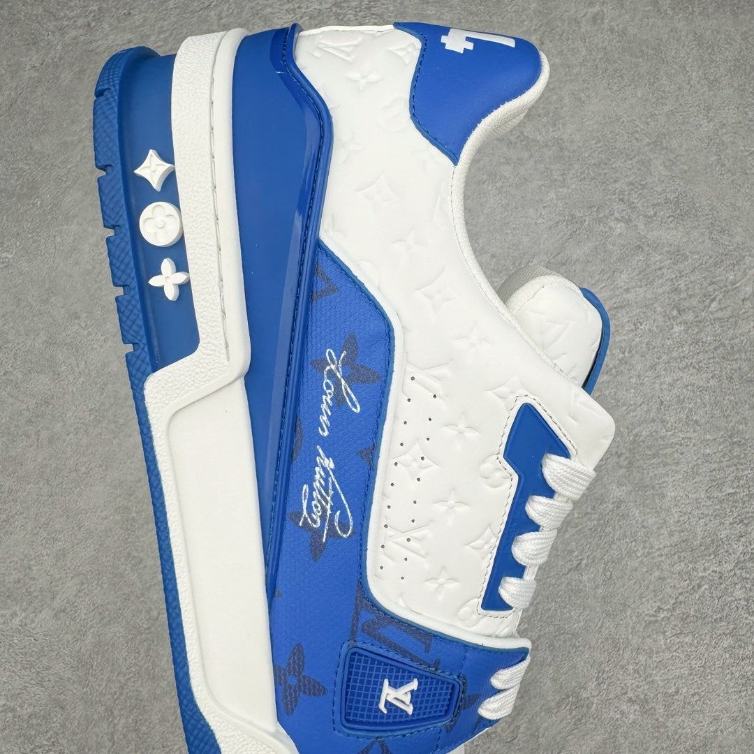 L's Sky Blue And White Pattern Sneakers